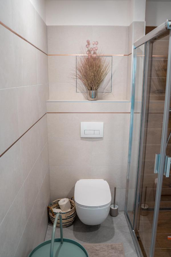Apartman Sjezdovka Kasperske Hory Ngoại thất bức ảnh